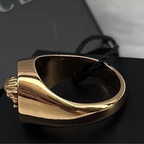 LAST ONE! Versace La Medusa Enamel Signet Ring - Picture 3 of 10